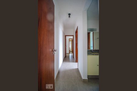 Corredor de apartamento à venda com 2 quartos, 76m² em Savassi, Belo Horizonte