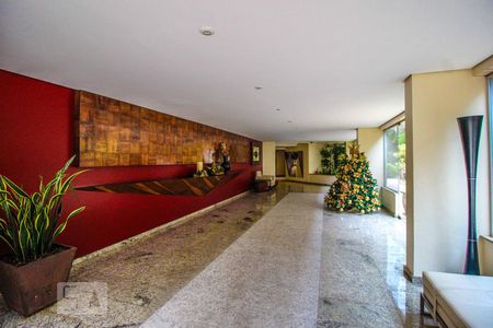 Apartamento à venda com 76m², 2 quartos e 1 vagaHall de Entrada