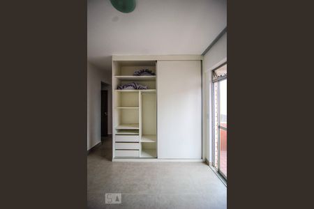 Apartamento à venda com 76m², 2 quartos e 1 vagaSuíte