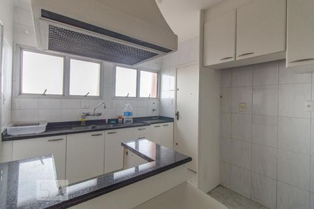 Apartamento à venda com 82m², 3 quartos e 2 vagasCozinha
