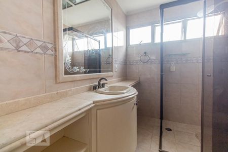 Banheiro de apartamento à venda com 3 quartos, 82m² em Vila Bela, São Paulo