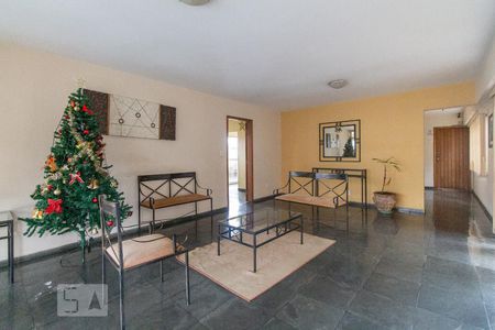 Apartamento à venda com 82m², 3 quartos e 2 vagasHall social