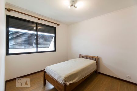 Apartamento para alugar com 125m², 3 quartos e 1 vagaQuarto 2