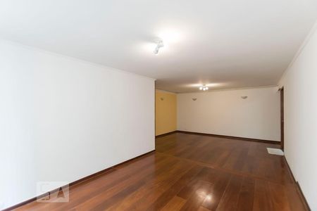 Apartamento para alugar com 125m², 3 quartos e 1 vagaSala