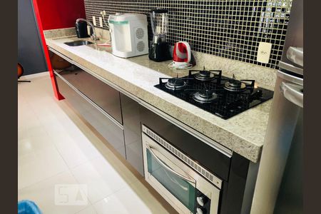 Cozinha de kitnet/studio para alugar com 1 quarto, 68m² em Itacorubi, Florianópolis
