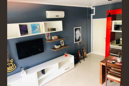 Sala de kitnet/studio para alugar com 1 quarto, 68m² em Itacorubi, Florianópolis
