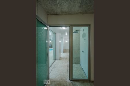 Apartamento para alugar com 218m², 4 quartos e 4 vagassauna