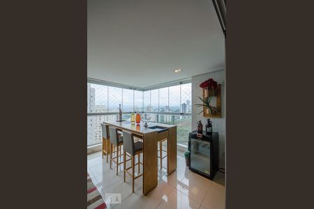 Apartamento para alugar com 218m², 4 quartos e 4 vagasVaranda da Sala