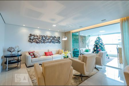 Apartamento para alugar com 218m², 4 quartos e 4 vagasSala