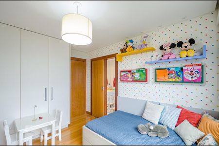 Apartamento para alugar com 218m², 4 quartos e 4 vagasSemi suíte 1