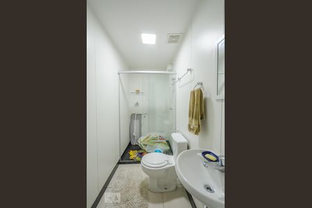 Apartamento para alugar com 218m², 4 quartos e 4 vagasBanheiro de Serviço