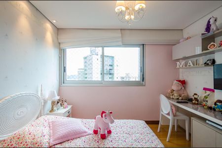 Apartamento para alugar com 218m², 4 quartos e 4 vagasSemi suíte 2