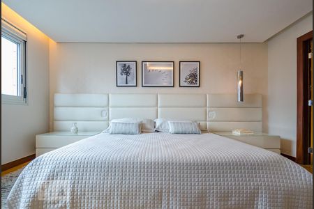 Apartamento para alugar com 218m², 4 quartos e 4 vagasSuíte master 