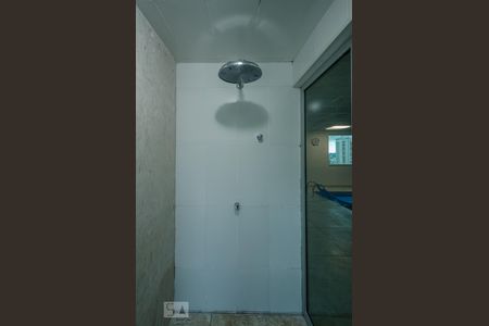 Apartamento para alugar com 218m², 4 quartos e 4 vagasDucha