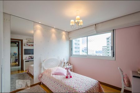 Apartamento para alugar com 218m², 4 quartos e 4 vagasSemi suíte 2