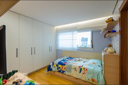 Apartamento para alugar com 218m², 4 quartos e 4 vagasSuíte 2