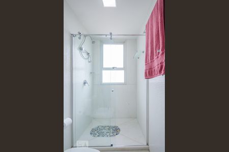 Apartamento para alugar com 218m², 4 quartos e 4 vagasBanheiro Semi suíte 