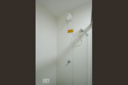 Apartamento para alugar com 218m², 4 quartos e 4 vagasBanheiro de Serviço