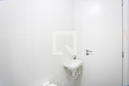 Apartamento à venda com 69m², 3 quartos e 1 vaga Apartamento à venda com 69m², 3 quartos e 1 vagaBanheiro social