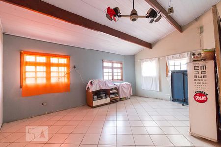 Casa à venda com 190m², 4 quartos e 3 vagasSalão superior