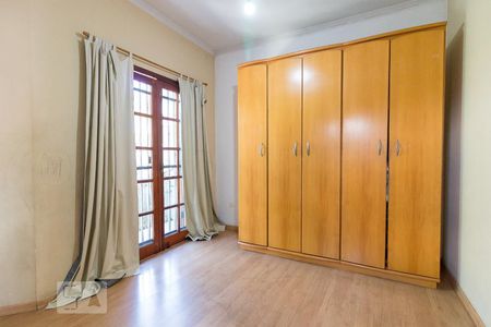 Casa à venda com 190m², 4 quartos e 3 vagasQuarto 3 suíte