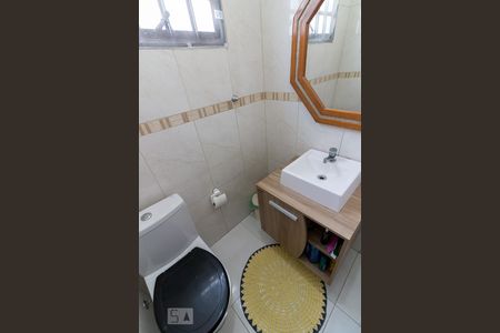 Lavabo de casa para alugar com 4 quartos, 190m² em Parque Continental I, Guarulhos