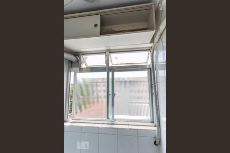 Área de serviço de apartamento à venda com 1 quarto, 60m² em Cristal, Porto Alegre