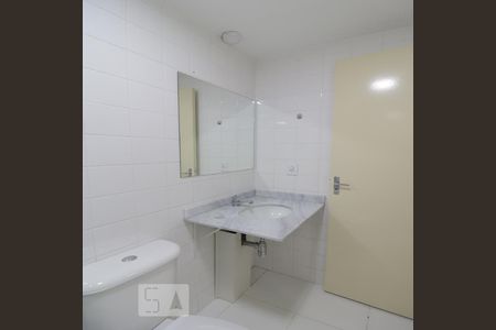 Apartamento à venda com 65m², 2 quartos e 1 vagaBanheiro Social