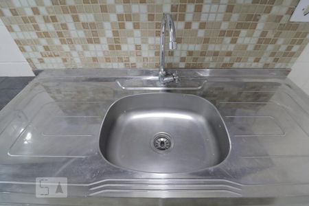 Apartamento à venda com 65m², 2 quartos e 1 vagaCozinha e Area de serviço - pia