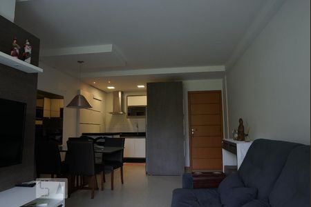 Apartamento para alugar com 68m², 2 quartos e 1 vagaSala