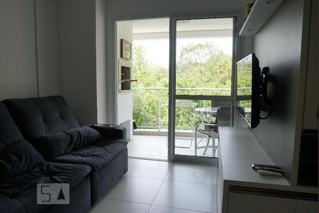 Apartamento para alugar com 68m², 2 quartos e 1 vagaSala