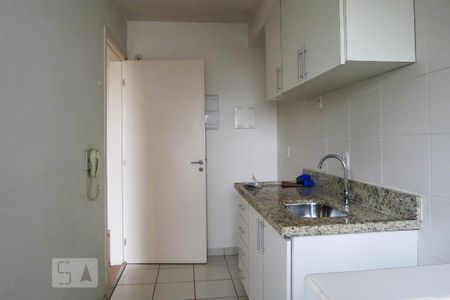 Apartamento à venda com 60m², 2 quartos e 1 vaga Apartamento à venda com 60m², 2 quartos e 1 vagaCozinha