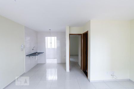 Sala e Cozinha de apartamento para alugar com 1 quarto, 60m² em Vila Esperança, São Paulo