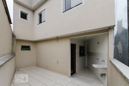 Quintal de casa de condomínio para alugar com 3 quartos, 100m² em Vila Granada, São Paulo
