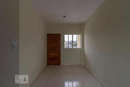 Sala e cozinha de casa de condomínio para alugar com 2 quartos, 70m² em Vila Ré, São Paulo