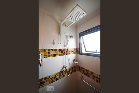 Apartamento à venda com 75m², 3 quartos e 2 vagasDetalhe do Banheiro Suíte  