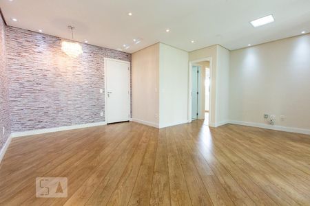 Sala de apartamento para alugar com 2 quartos, 86m² em Vila Gilda, Santo André