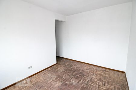 Quarto 2 de apartamento para alugar com 2 quartos, 50m² em Rebouças, Curitiba