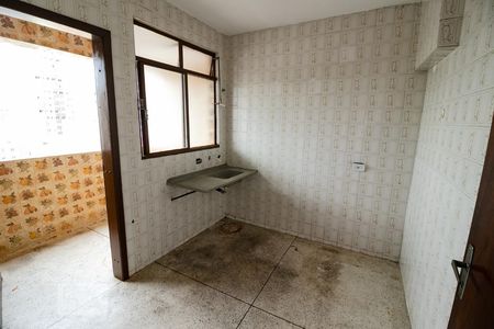 cozinha de apartamento para alugar com 2 quartos, 50m² em Rebouças, Curitiba