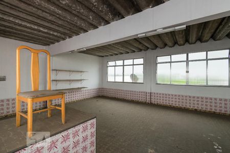 Casa para alugar com 100m², 2 quartos e 1 vaga Casa para alugar com 100m², 2 quartos e 1 vagaTerraço