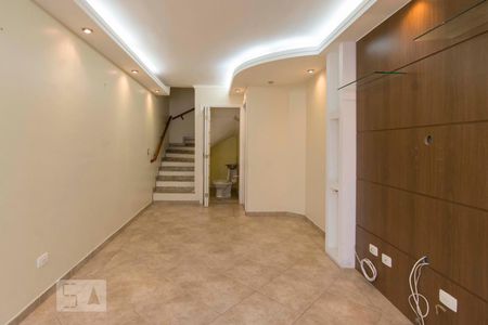 Casa de condomínio para alugar com 100m², 3 quartos e 1 vagaSala