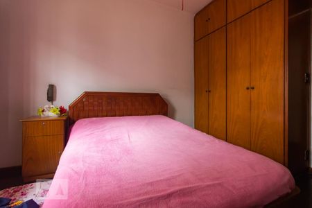 Casa à venda com 493m², 2 quartos e 3 vagasQuarto Suíte 2