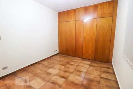Quarto 2 de apartamento para alugar com 2 quartos, 70m² em Setor Central, Goiânia