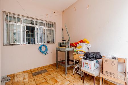 Casa para alugar com 190m², 3 quartos e 1 vagaÁrea externa - fundo