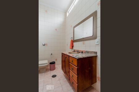 Casa para alugar com 190m², 3 quartos e 1 vagaBanheiro 2