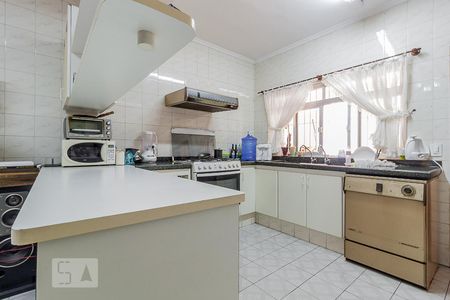 Casa para alugar com 190m², 3 quartos e 1 vagaCozinha