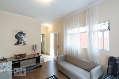 Sala de casa à venda com 4 quartos, 220m² em Campo Belo, São Paulo