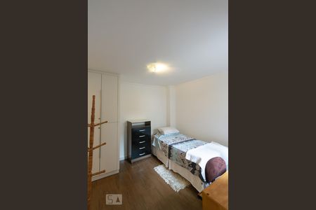 Suíte 1 de casa à venda com 4 quartos, 220m² em Campo Belo, São Paulo