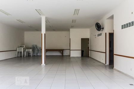 Apartamento para alugar com 110m², 3 quartos e 1 vagaÁrea comum - Salão de Festas