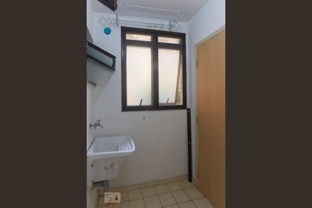 Apartamento para alugar com 110m², 3 quartos e 1 vagaÁrea de Serviço